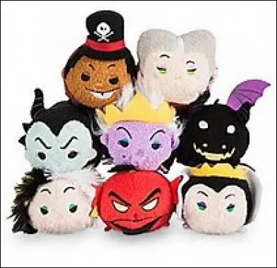 Quelle méchante préfères-tu sur cette photo ?