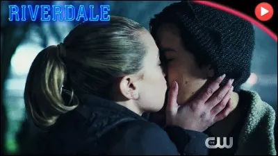 Finalement, Betty est en couple avec...