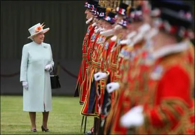 Avec le ''______ __ ____________'' de 1931, il devient le nom officiel de l'Empire britannique.