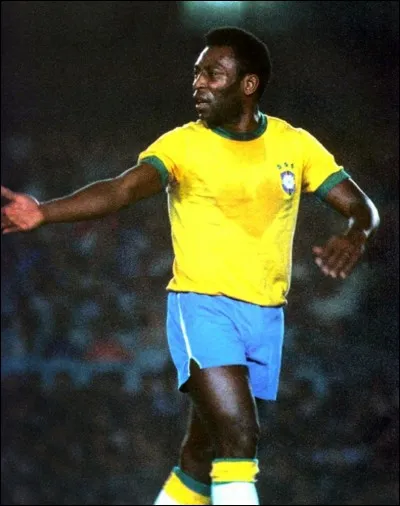Combien de titres de champion du monde Pelé a-t-il remportés avec le Brésil ?