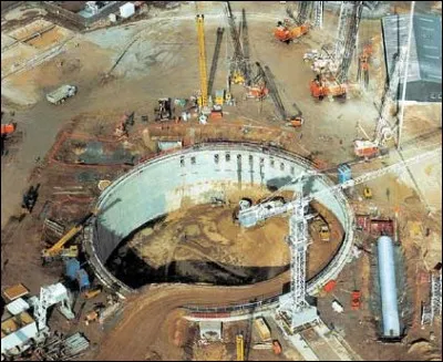 Quels travaux débutent le 1er juillet 1987 ?