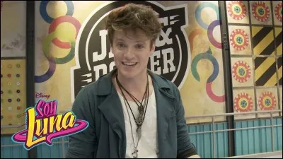 Que fait Nico comme travail ?