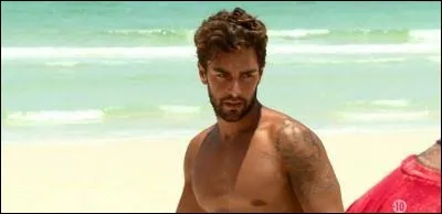 Quelles filles de la villa sont sorties avec Valentin ?