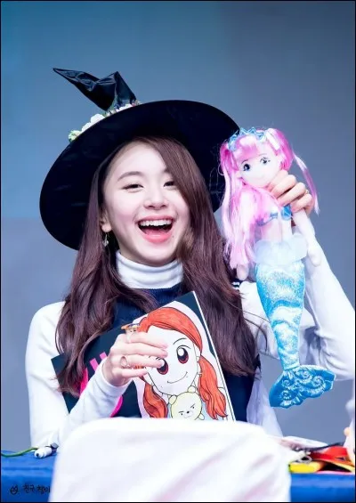 Elle est (...) des Twice.