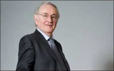 Quel est l'âge de Jacques Cheminade ?