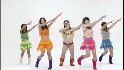 Quelle est cette danse réalisée principalement avec des mouvements de bras qui a connu un énorme succès à la fin des années 90 ?