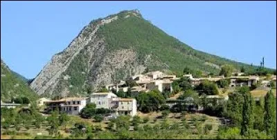 Nous partons faire un tour en Dr&ocirc;me proven&ccedil;ale, &agrave; Cornillon-sur-l'Oule. Nous serons en r&eacute;gion ...