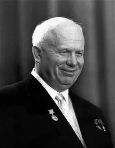 A quelles dates Nikita Khrouchtchev a-t-il dirigé l'URSS ?