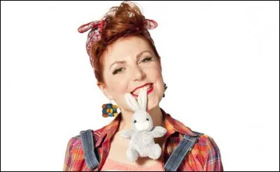 Dans quel magasin Emma travaille-t-elle ?