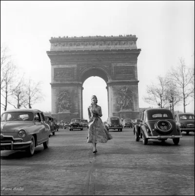 Quel est ce monument que l'on trouve dans beaucoup de ses livres ?