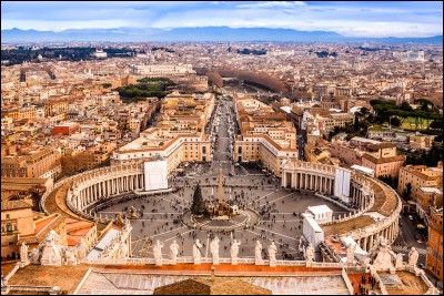 Quel est après le Vatican le plus petit Etat d'Europe?