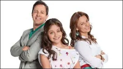 Passons maintenant à "Soy Luna". Qui sont les parents adoptifs de Luna ?