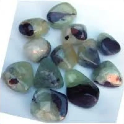 Synonyme de "saut &agrave; l'&eacute;lastique" :