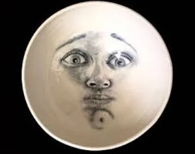 Qu'est-ce qu'une "face de lune" ?