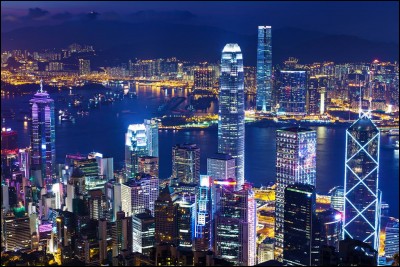 Ce 1er juillet, Hong Kong redevient Chinoise. C'était en ...?
