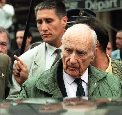 Le 8 octobre, s'est ouvert le procès, historique, de Maurice Papon. C'était en ...?