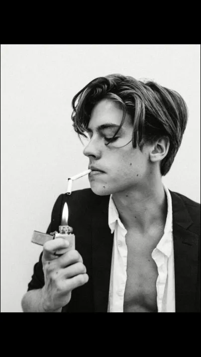Cole Sprouse a-t-il des frères et surs ?
