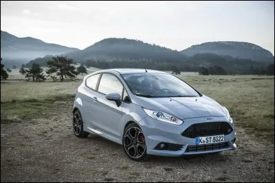 Et enfin la dernière ; il s'agit d'une version sport nommée ...