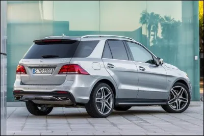 Quelle est cette voiture ?