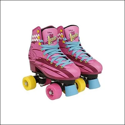 Au début de la saison 1 qui a serré les rollers de Luna ?