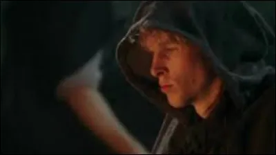 Qui est le bras droit de Peter ?