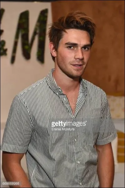 Quel est sa nationalité ?