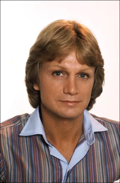 Claude François a-t-il connu les années 2000 ?