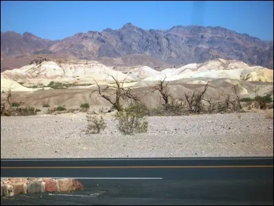 Dans quel État des États-Unis situez-vous la Vallée de la Mort ?