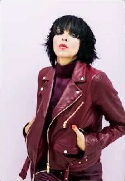 Quelle est la nationalité de la chanteuse Nena qui a rencontré un beau succès avec sa chanson "99 Luftballons" ?