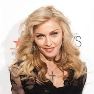 Quelle chanteuse a chanté "Like a Virgin" ?