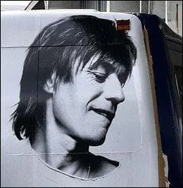 Quel groupe de rock a runi entre autres Louis Bertignac et Jean-Louis Aubert ?