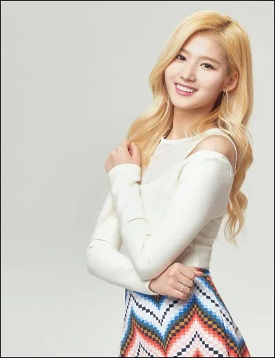 Comment les autres membres définissent-elles sa personnalité ?