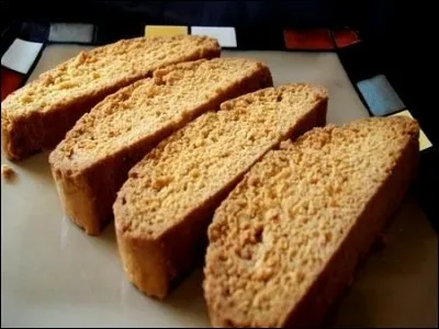 Je m'appelle le(la) :