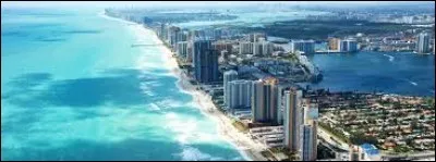 Indice : deux flics.