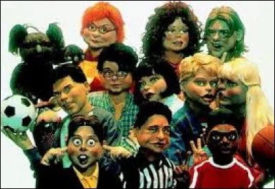 Sur quelle chaîne était diffusée l'émission jeunesse "Les Minikeums" ?