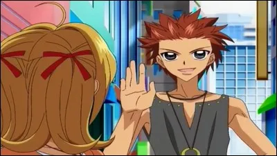 Comment s'appelait le gar&ccedil;on qu'a rencontr&eacute; Lucie dans la rue ?