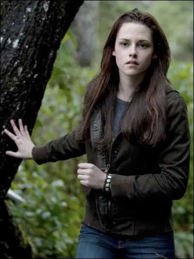 Quel est le vrai nom de Bella (avant son mariage) ? (plusieurs réponses)