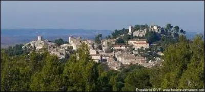 Petit tour en région P.A.C.A., à Eygalières. Commune de l'arrondissement d'Arles, elle se situe dans le département ...