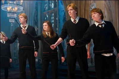 Quels sont les membres des Weasley, qui se sont rendus à la bataille du département des mystères ?