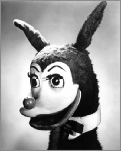 Comment s'appelle cette marionnette apparue dans les années 1950 dans une émission américaine pour enfants ?