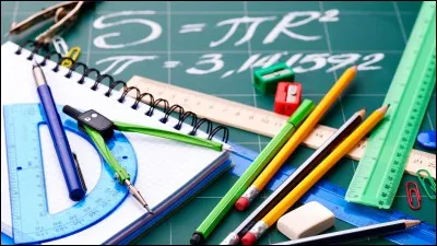 Allez, je vous fais un petit cadeau avec une question facile. Combien font 9 x 9 ?