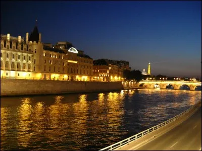 Quels métros ne traversent pas la Seine ?