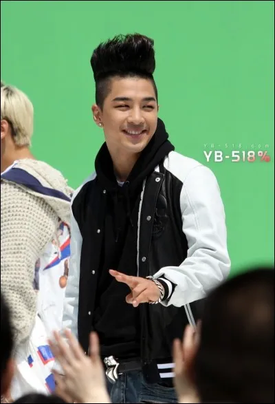 Quel est son nom réel ?