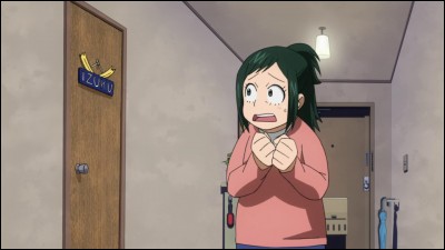 À quelle génération d'enfants appartient la mère d'Izuku Midoriya depuis l'apparition des super-pouvoirs ?