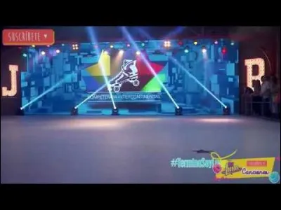 Quelle est la chanson chantée lors de la compétition ?