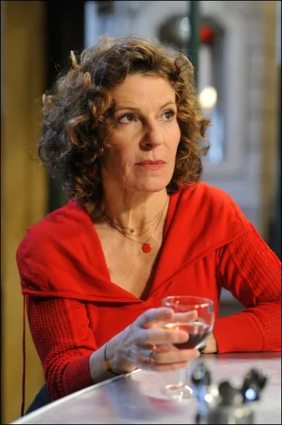 Qui est la femme de Roland ?