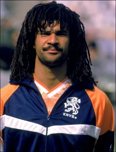 Quel était le premier club de Ruud Gullit ?