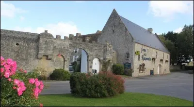 Quel département ne touche pas à celui du Calvados?