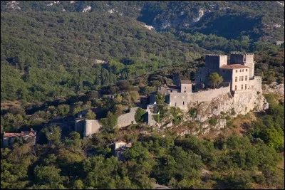 Quel département ne pouvez-vous pas rejoindre directement à partir de celui de l'Hérault?