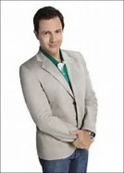 Comment s'appelle le père de Luna ?